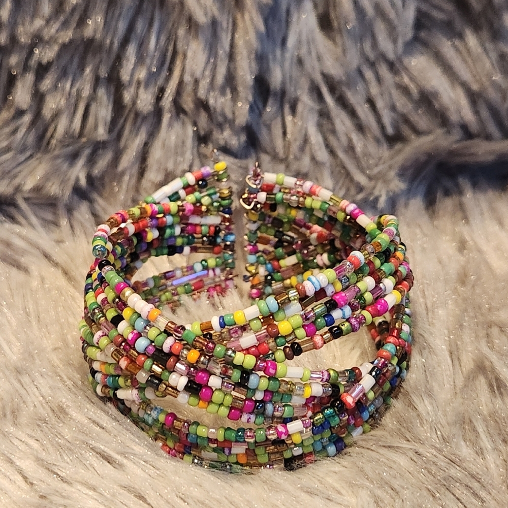 Colorful Braided Beaded Bracelet. - Picture 5 of 5